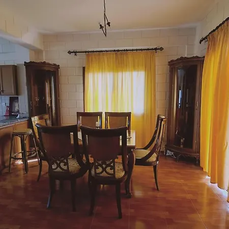 Pernera House Ferienhaus